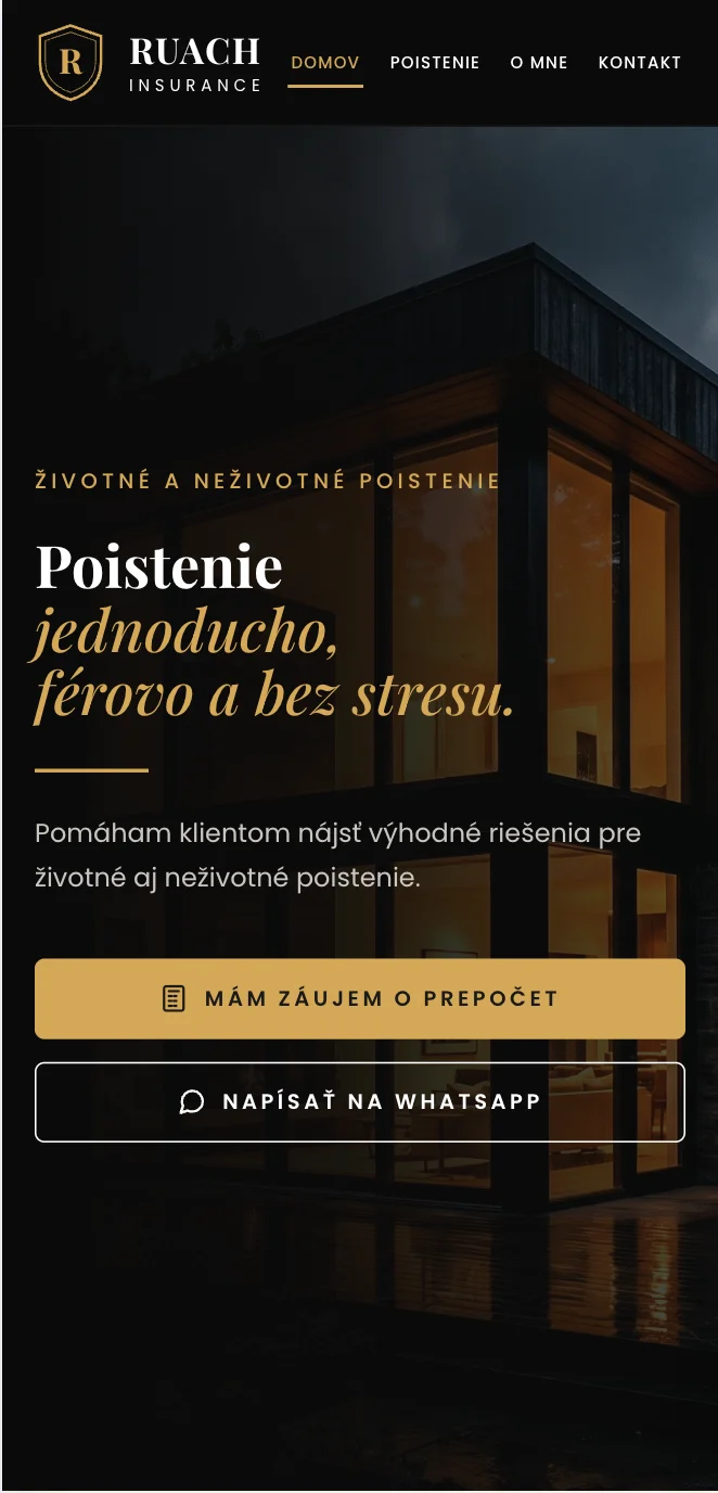 Mobilná úvodná obrazovka webu RUACH Insurance so sloganom „Poistenie jednoducho, férovo a bez stresu.“ a dvoma kontaktnými tlačidlami.